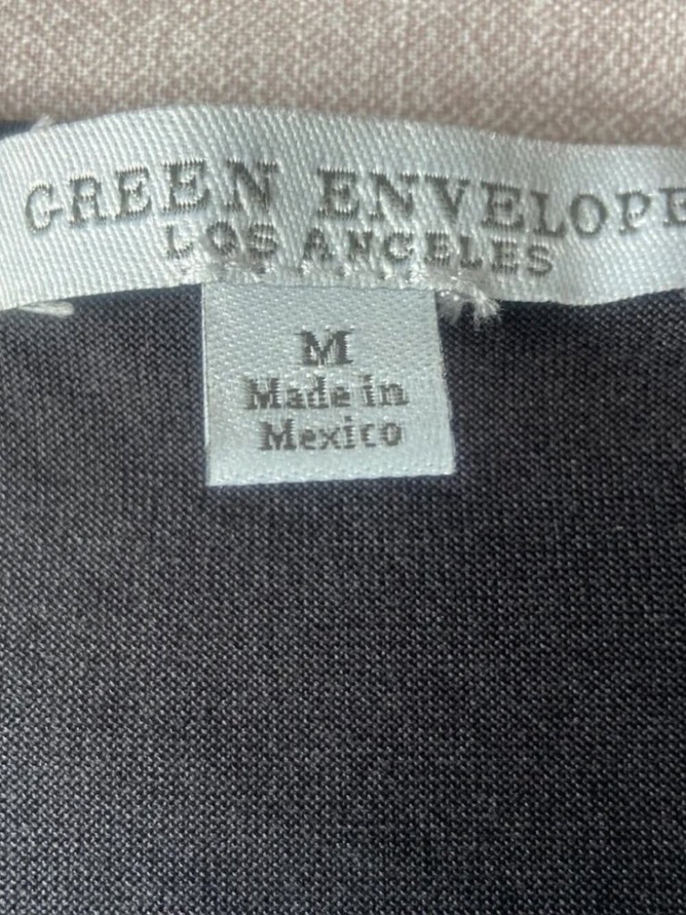 Green Envelope LA Women’s Black Top with Zipper Sz M - Picture 4 of 5